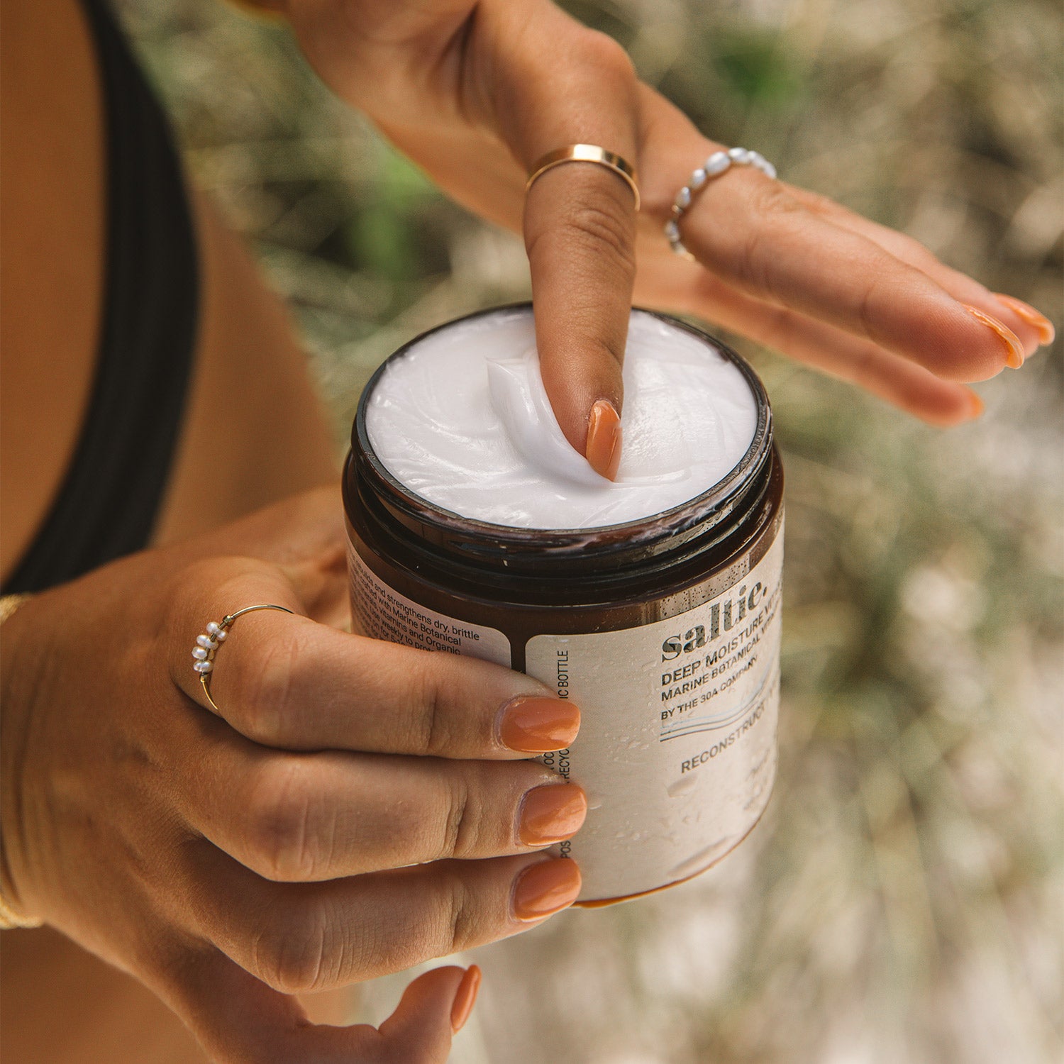 SALTIE DEEP MOISTURE VITAMIN HAIR MASK TEXTURE